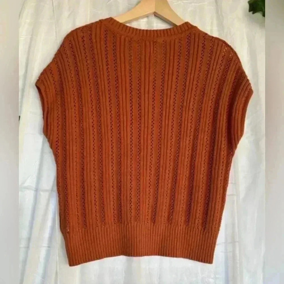 Joie V-Neck Orange Short Sleeve Sweater - Picture 3 of 5
